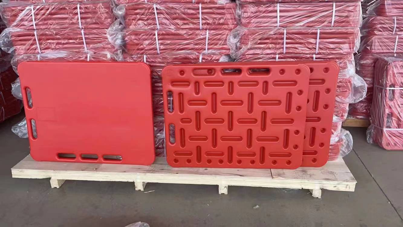 Red Thickened Plastic Blocking Board Baffle Pig Sorting Plate Essential